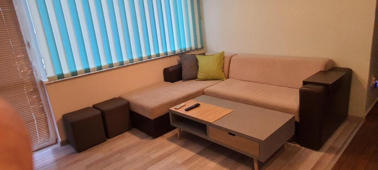 Aheloy Apartments מראה חיצוני תמונה