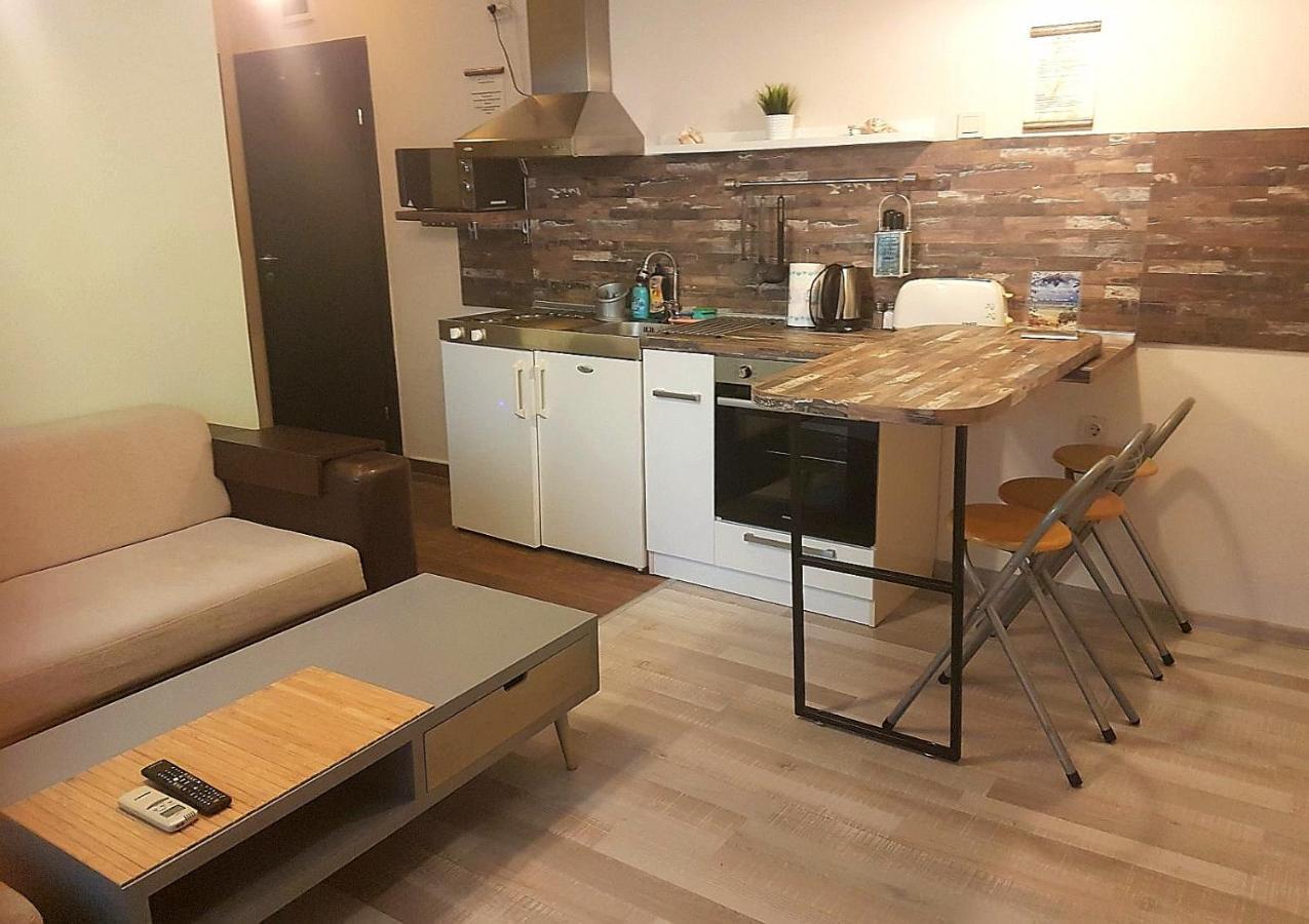 Aheloy Apartments מראה חיצוני תמונה