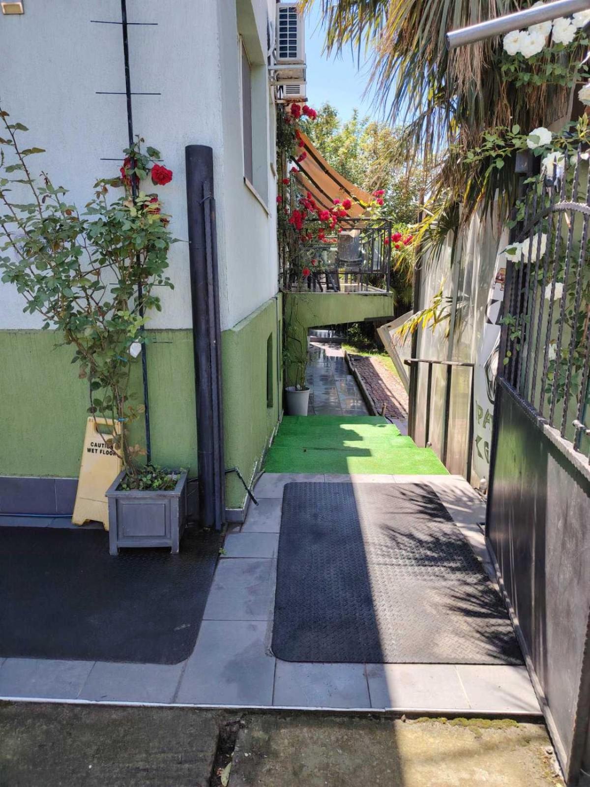Aheloy Apartments מראה חיצוני תמונה