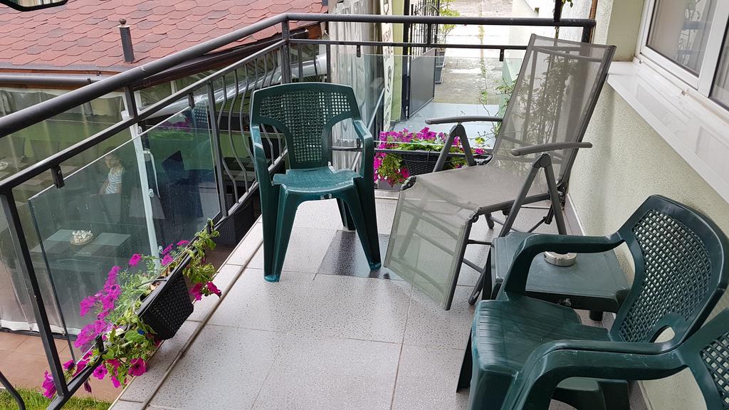 Aheloy Apartments מראה חיצוני תמונה