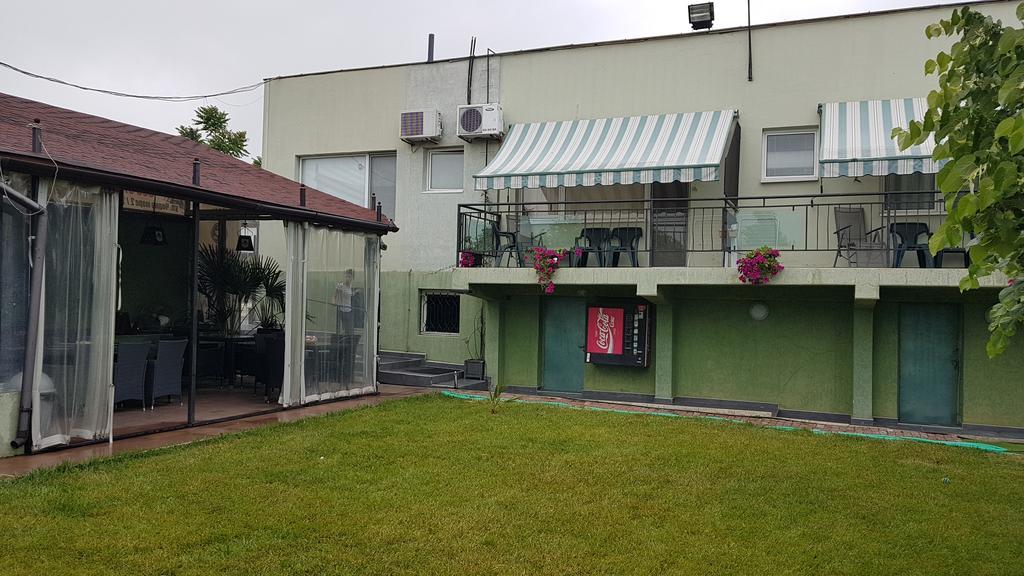 Aheloy Apartments מראה חיצוני תמונה