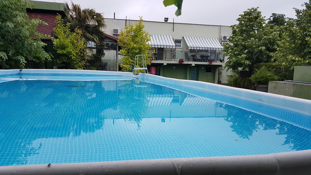 Aheloy Apartments מראה חיצוני תמונה