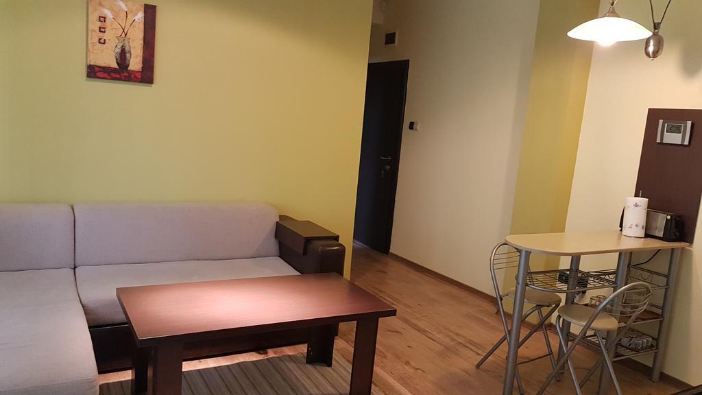 Aheloy Apartments מראה חיצוני תמונה